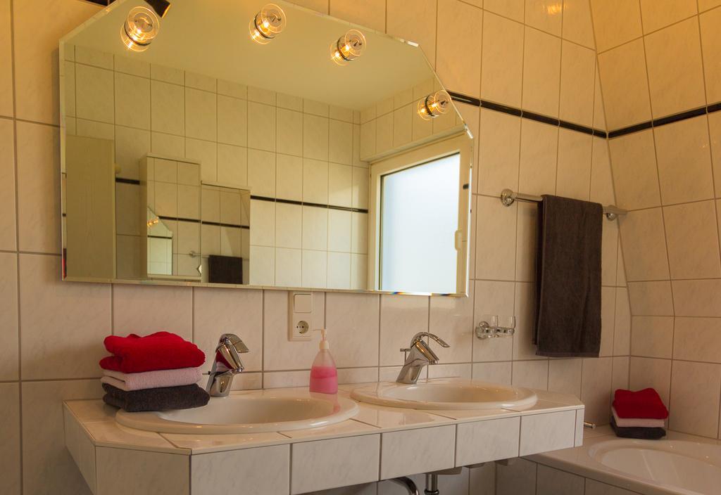 Ferienwohnung Weber-Rolinger Andernach Zewnętrze zdjęcie